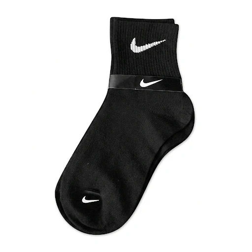 Medias Nike Deportivas Negras's foto | 21 Boutique |  BizneCubano