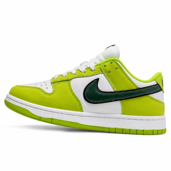 Zapatos Nike Air Force Verdes's foto | 21 Boutique |  BizneCubano