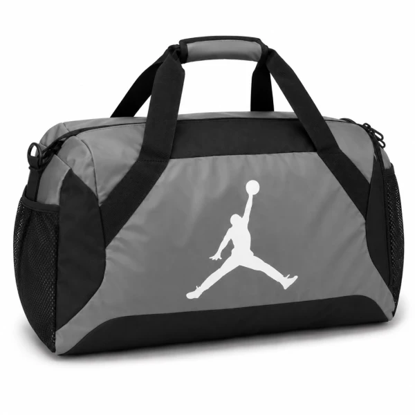 Bolso para el gym-Jordan Gris's foto | 21 Boutique |  BizneCubano